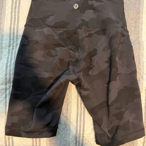 lululemon athletica Black Camouflage Bike Shorts - Picture 2 of 5